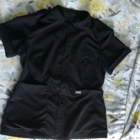 FIGS Button-up Top - Picture 1 of 4